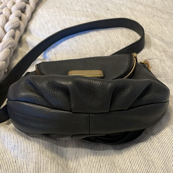 Marc by Marc Jacobs cross body bag. - Picture 7 of 11